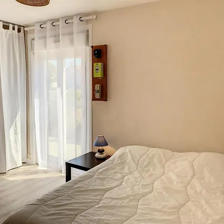 Casa de Férias Maison Saint-pair-sur-mer, 5 Pieces, 9 Personnes - Fr-1-361-445 *